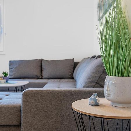 Kvarner Bay 4* - Apartments 1 & 3 リエカ エクステリア 写真