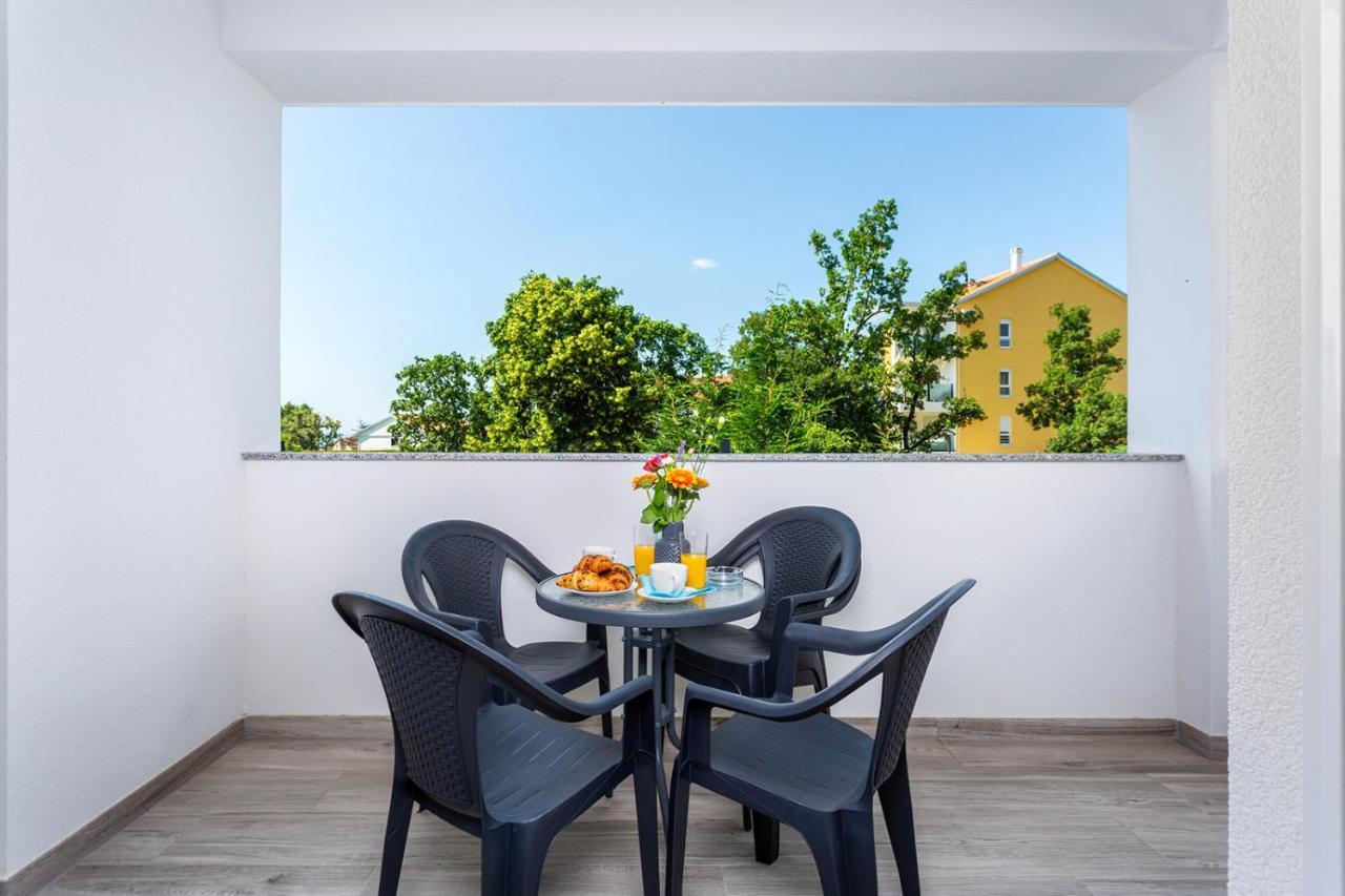 Kvarner Bay 4* - Apartments 1 & 3 リエカ エクステリア 写真