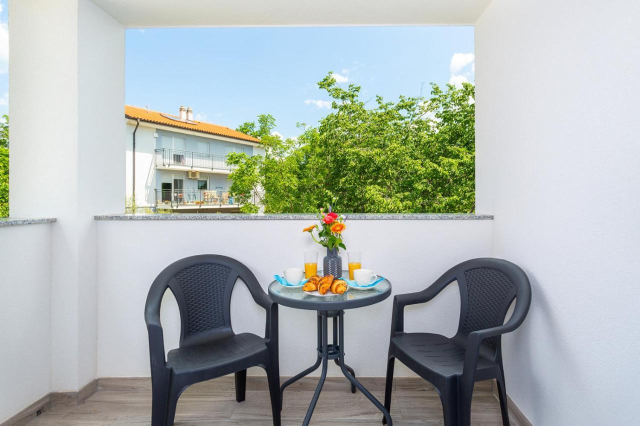 Kvarner Bay 4* - Apartments 1 & 3 リエカ エクステリア 写真